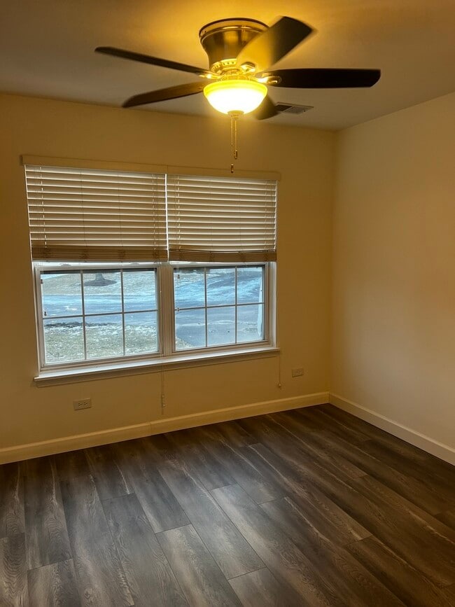 Building Photo - 640 Beaver Ct