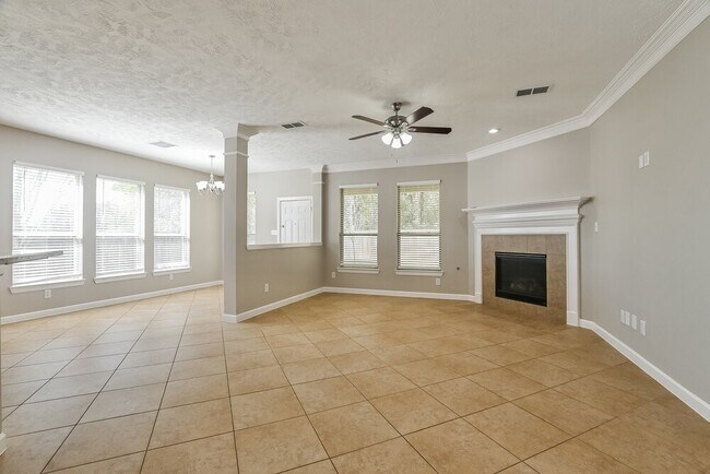 Building Photo - 7411 Quiet River Ln