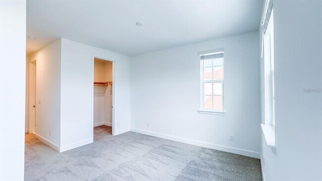 Building Photo - 7453 Estuary Lk Lp