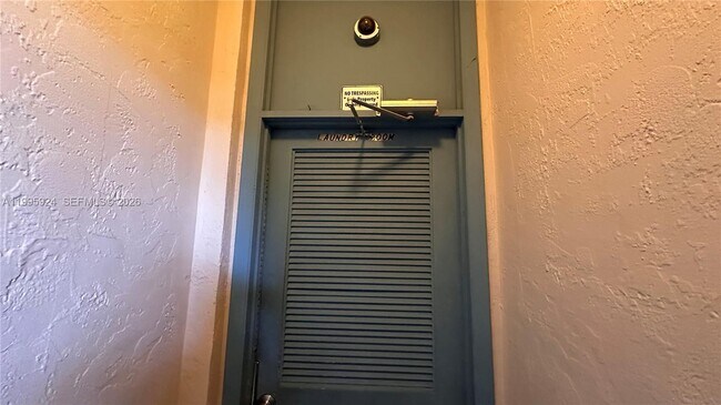 Building Photo - 12590 NE 16th Ave