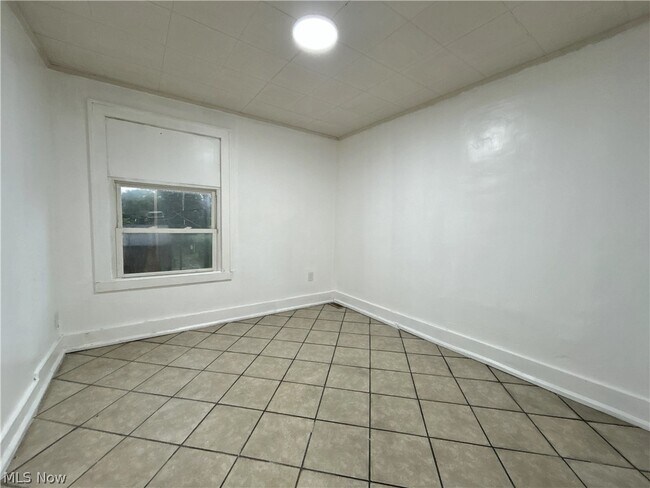 Building Photo - 1439 Maryland Ave