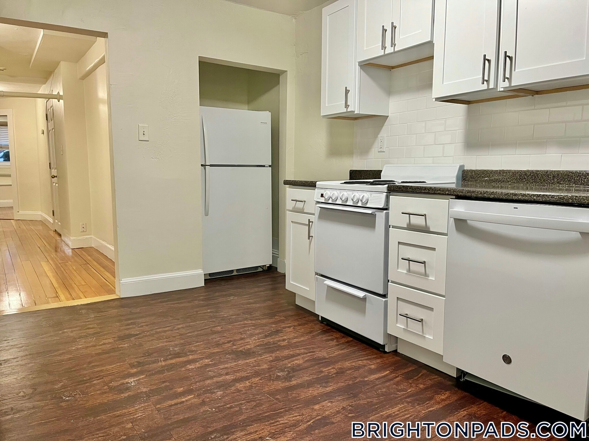 Building Photo - 7 Mt Hood Rd