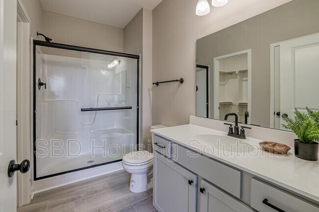 Building Photo - 27402 E Oak View Dr