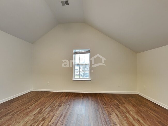 Building Photo - 3511 Valerie Dr