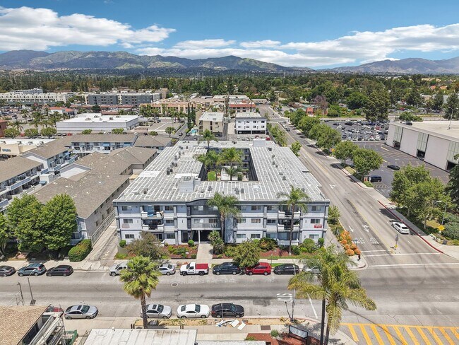 Building Photo - 18411 Vincennes Street