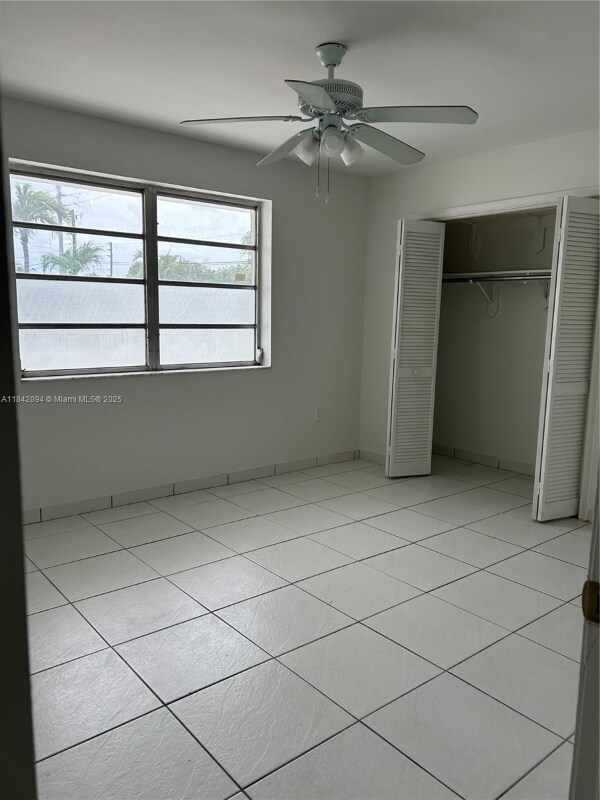 Building Photo - 955 SW 87th Ct