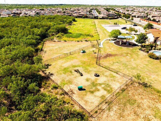 Building Photo - 11734 Pelican Cove