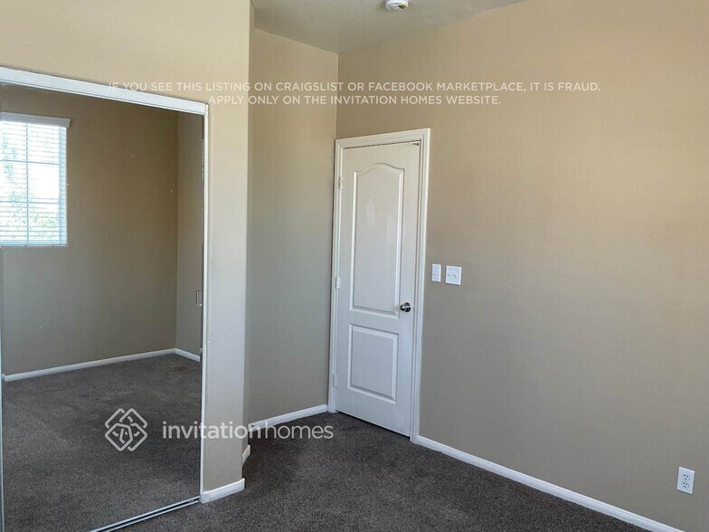 Building Photo - 10756 Moroccan Ct