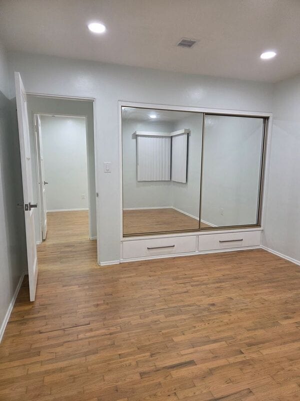 Building Photo - 1616 S Tremont St