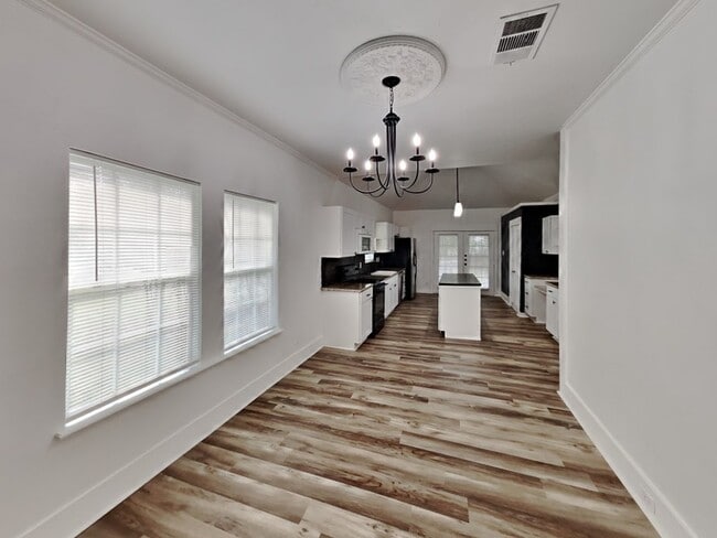 Building Photo - 26998 Hogan Dr