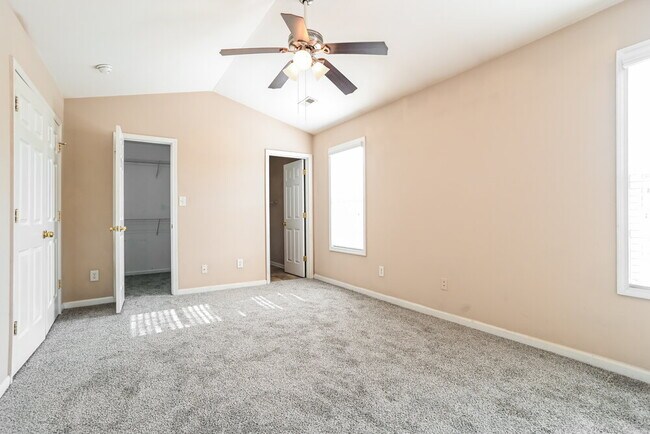 Building Photo - 10030 Orchard Grass Ct