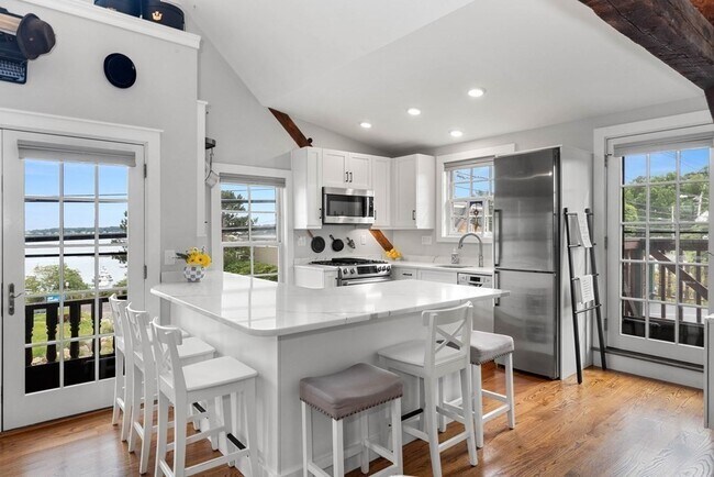 Building Photo - 46 Granite St