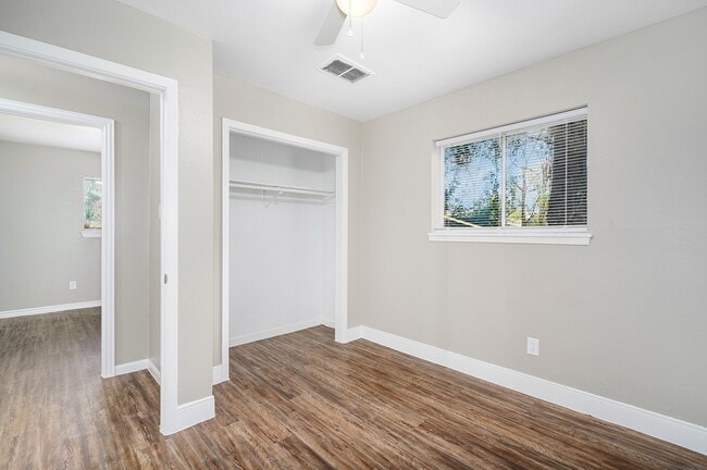 Building Photo - 1303 S 2nd St