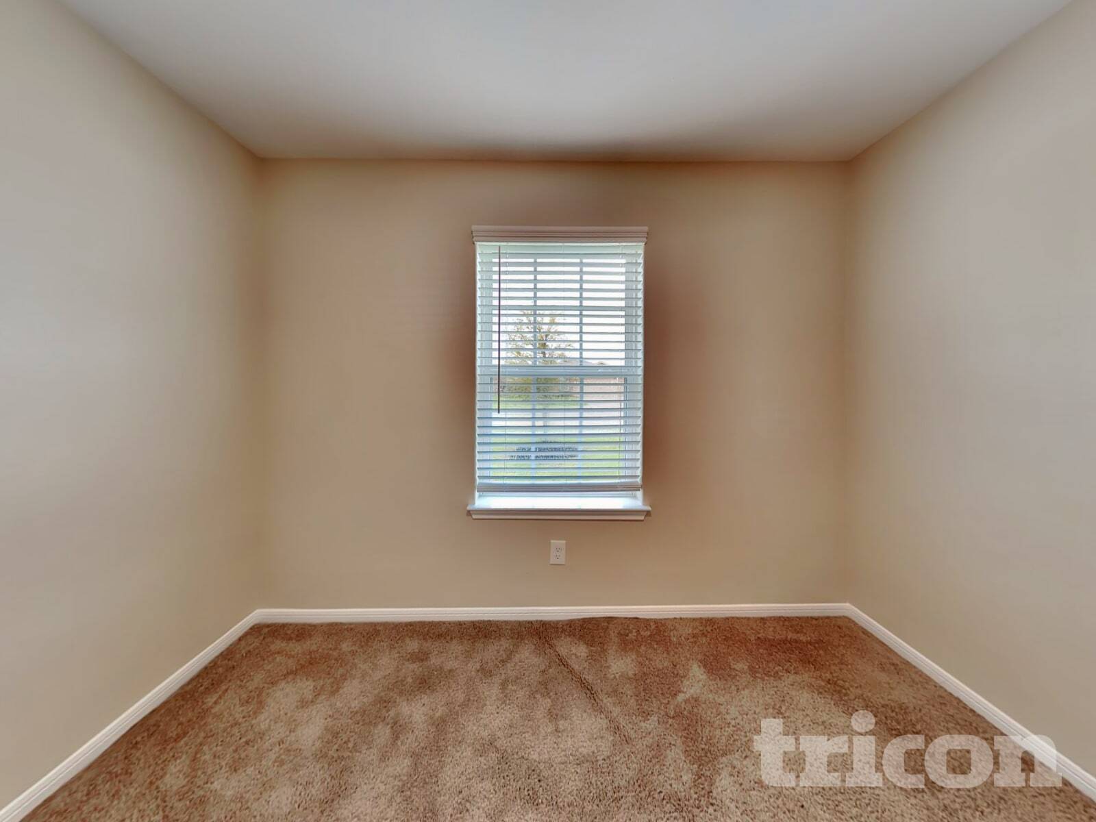 Building Photo - 832 Painted Bison Dr