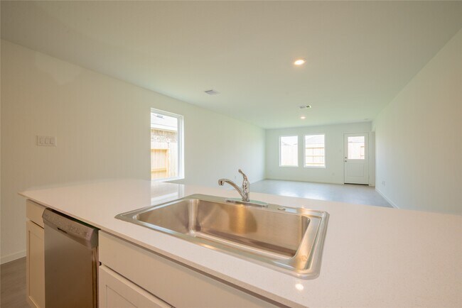 Building Photo - 6147 Sunburst Scarlet St