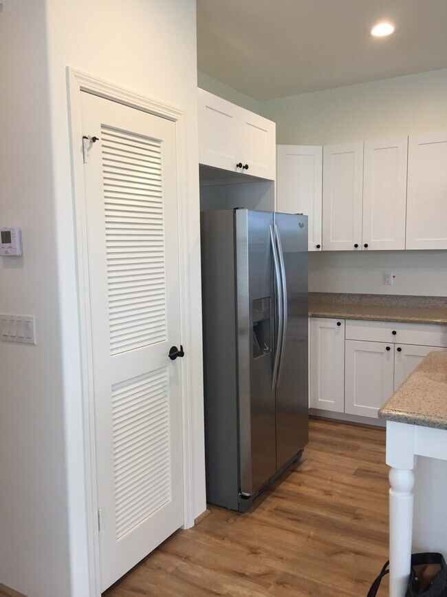 Building Photo - Lei Pauku - 3/2.5 bath Golf Course View