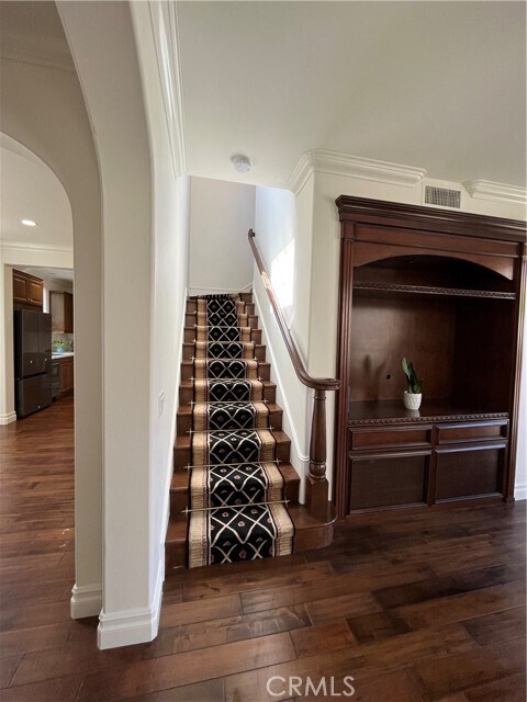 Building Photo - 22 Herringbone
