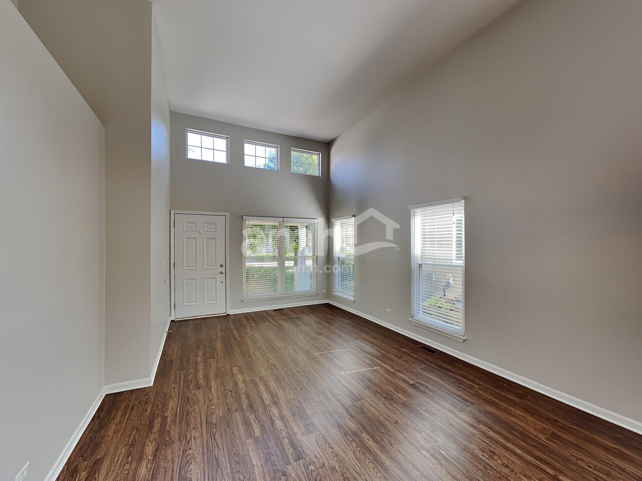 Building Photo - 3131 Melbourne Ln