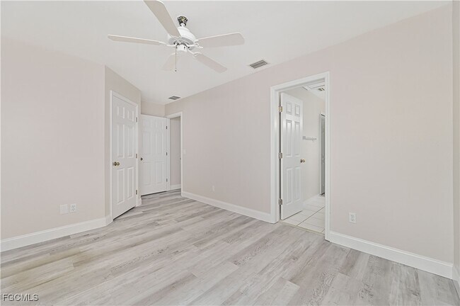 Building Photo - 10740 Bahia Terrado Cir