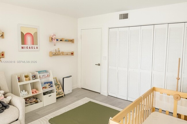 Building Photo - 8308 N Coral Cir