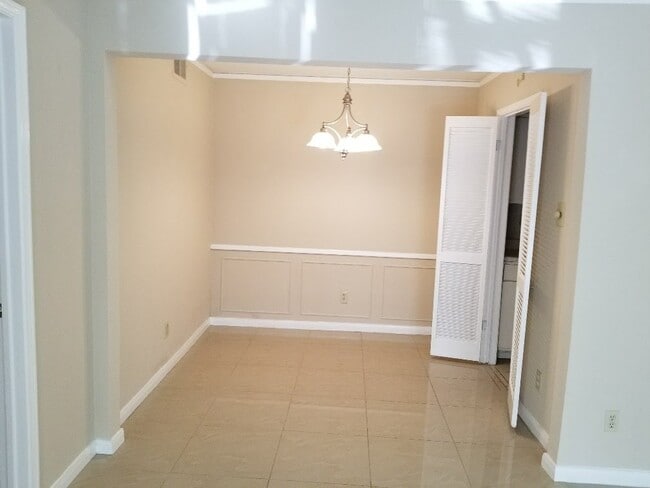 Building Photo - 800 Post Oak Blvd