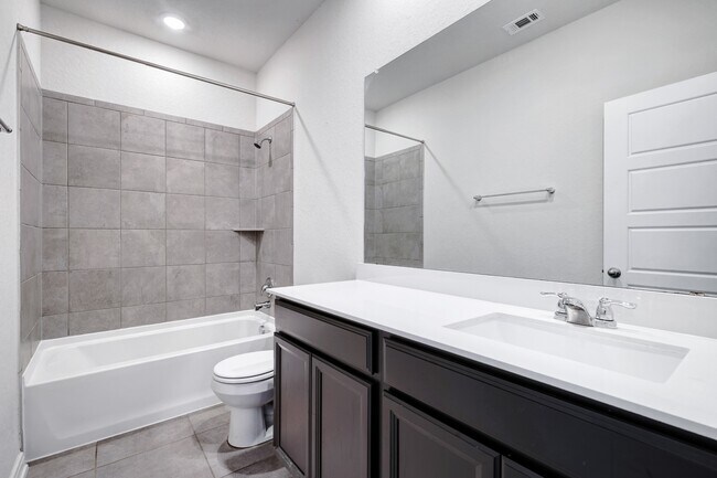 Building Photo - 3168 Junction Bay