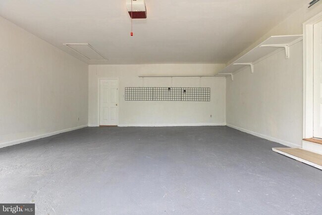 Building Photo - 11506 Karen Dr