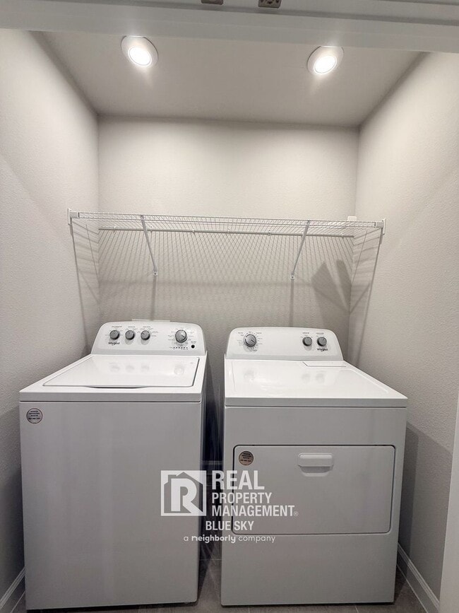 Building Photo - 4156 Cloud Hopper Wy