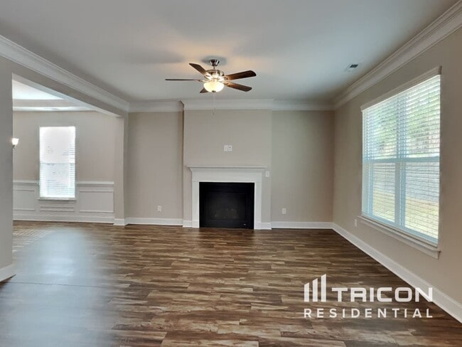 Building Photo - 217 Cliffview Dr