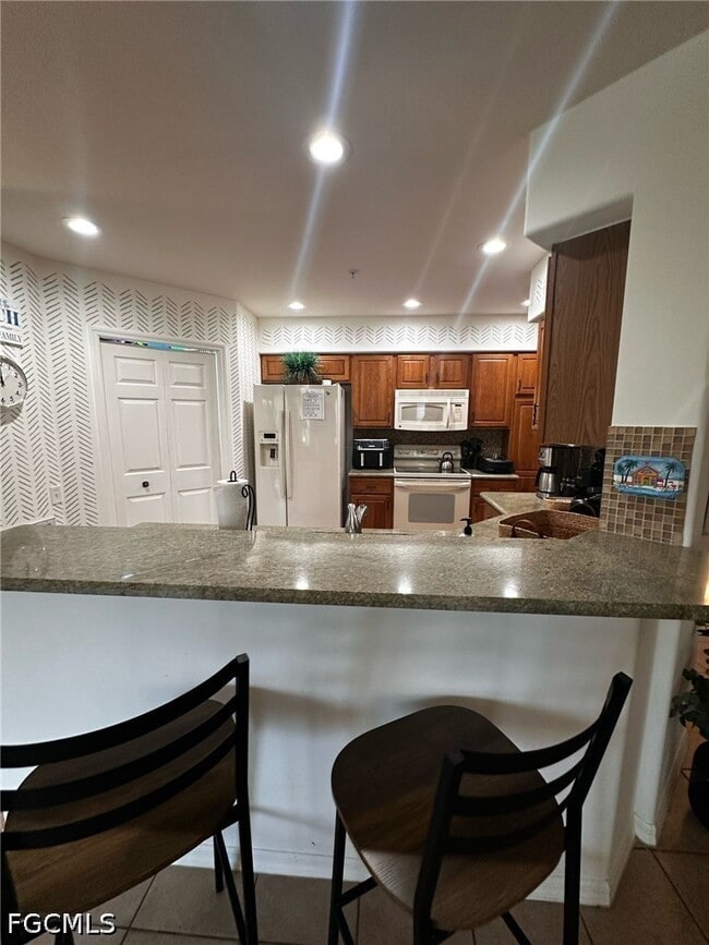 Building Photo - 9170 Southmont Cove