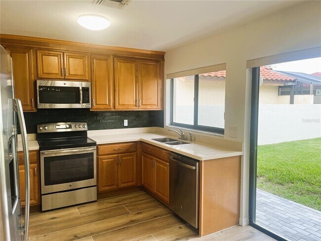 Building Photo - 8057 Marcella Dr
