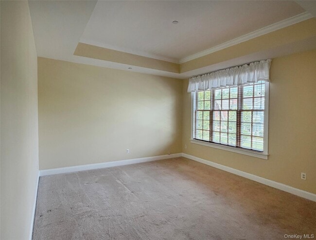 Building Photo - 19 Cropsey St