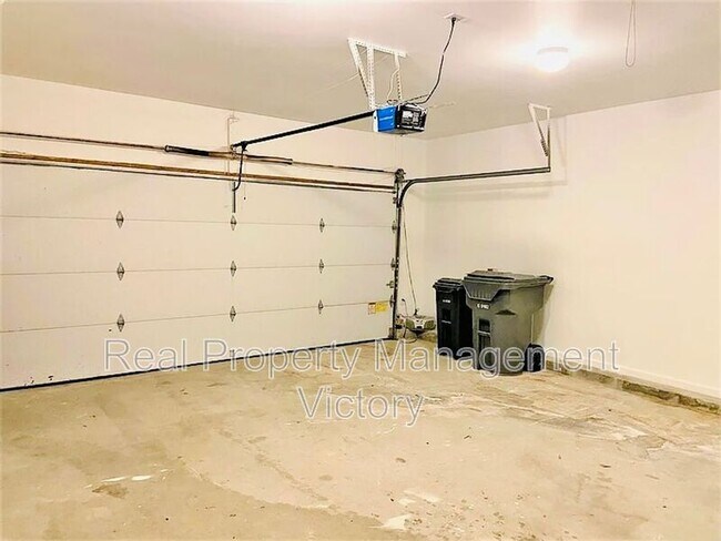 Building Photo - 1199 Berwick Rd