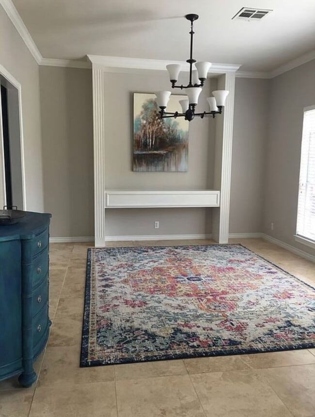 Building Photo - Mill Creek Executive Home Overlooking Golf Course at 17th Tee