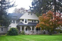 Building Photo - 32 Oakland Ave