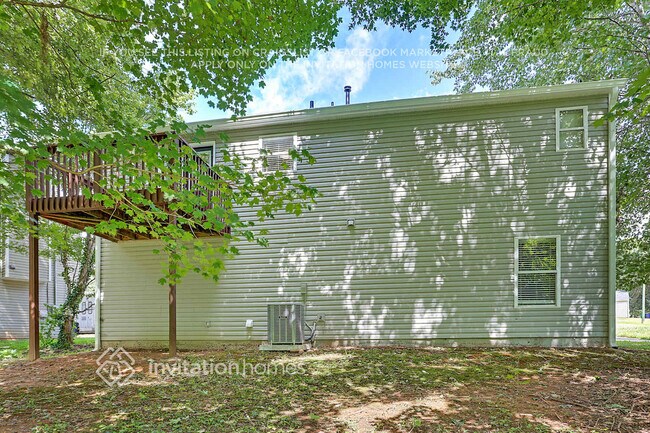 Building Photo - 3424 Kingsbrooke Way