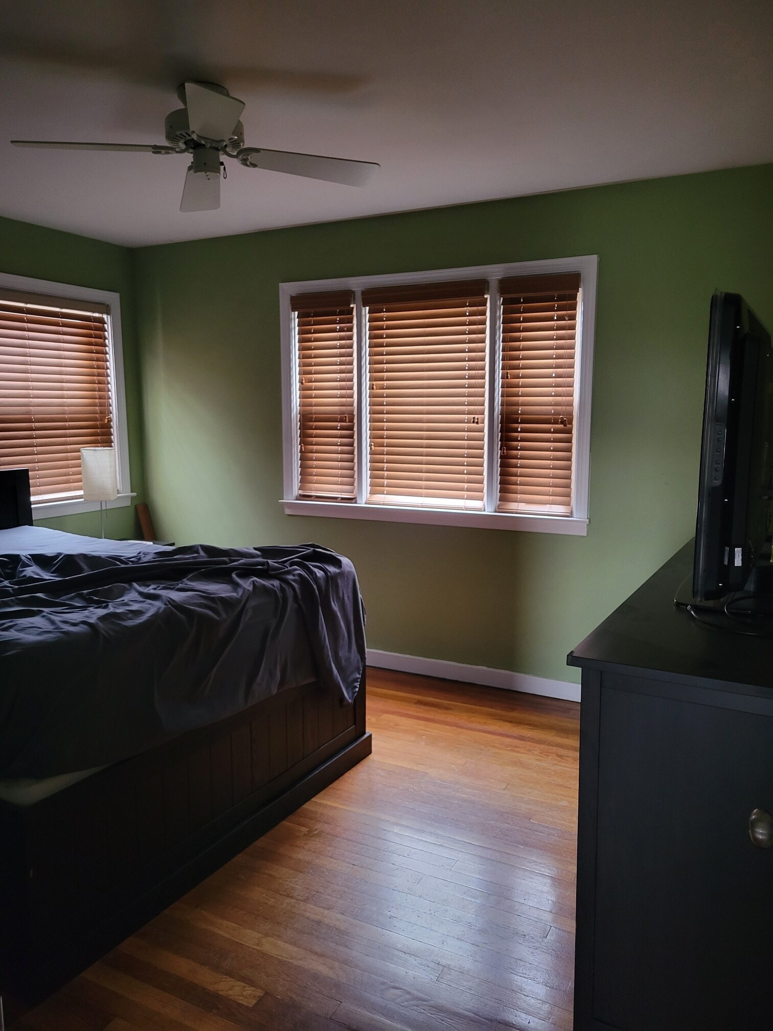 Building Photo - 4010 7th Ave