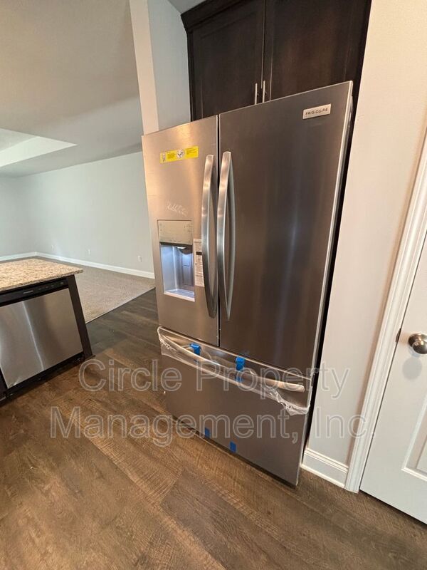 Building Photo - 14287 Wildflower Dr