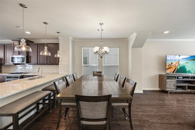 Building Photo - 1506 Brayson Oaks Pl