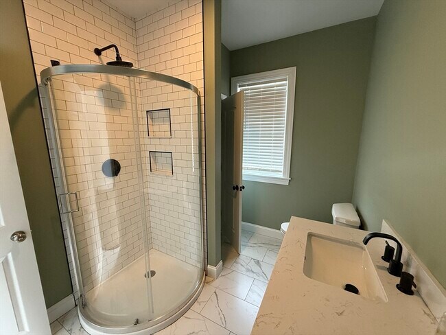 Building Photo - 57 Preston St