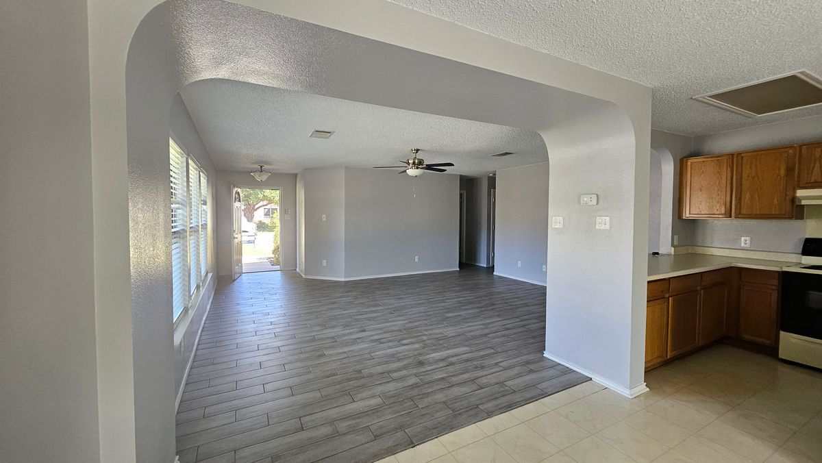 Building Photo - 3210 Settlement Dr