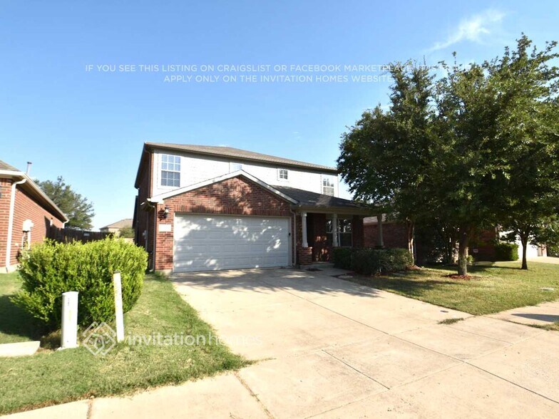 Building Photo - 15824 Coyote Hill Dr