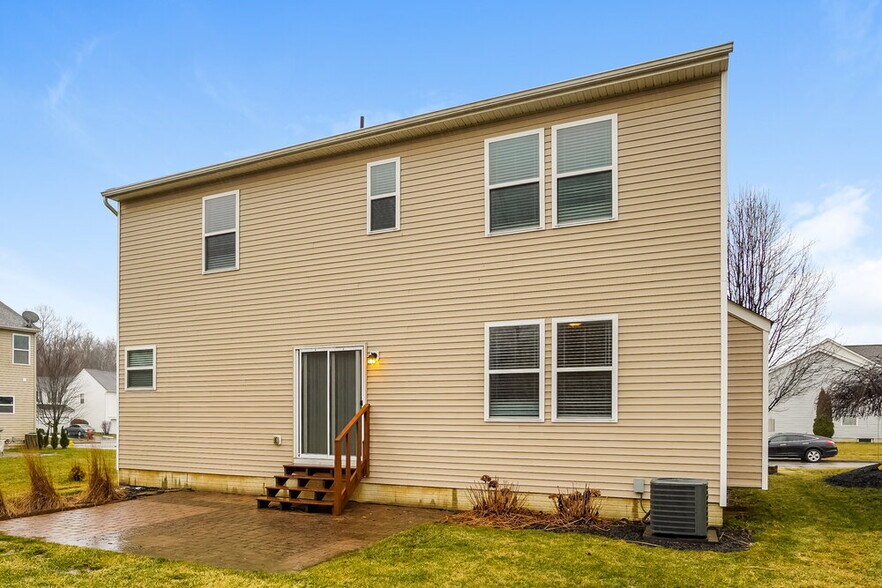 Building Photo - 1132 Sand Bar Dr