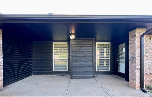 Building Photo - 13004 Chadbrooke Pl