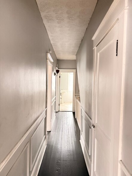 Upstairs hallway - 838 E 4th Ave