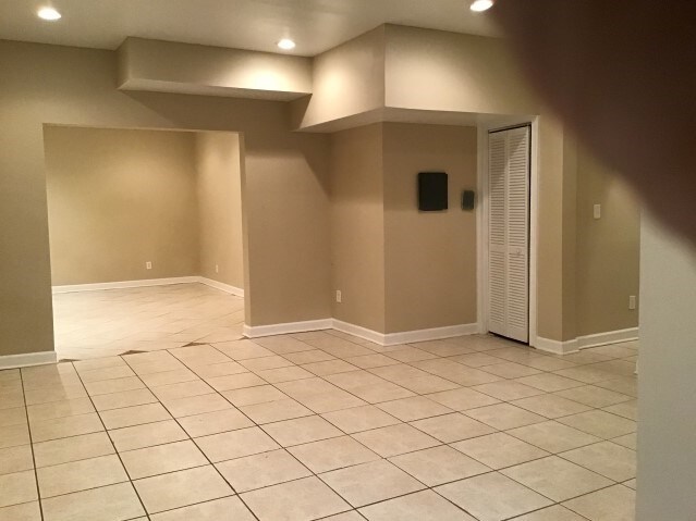 Building Photo - 7009 Lunar Blue Way