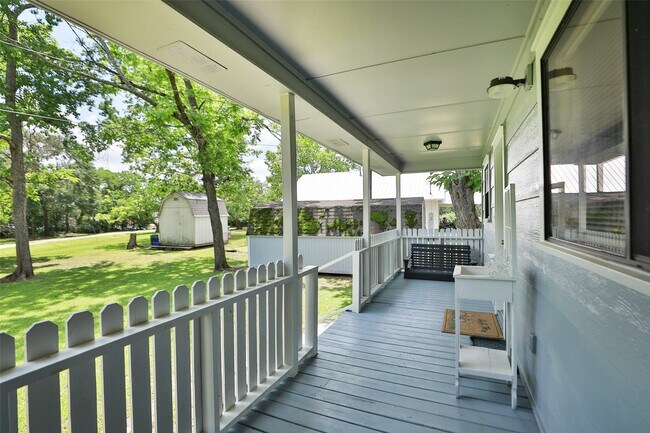 Building Photo - 18419 Buddy Riley Blvd