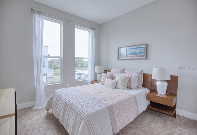 Building Photo - 2108 Broome St