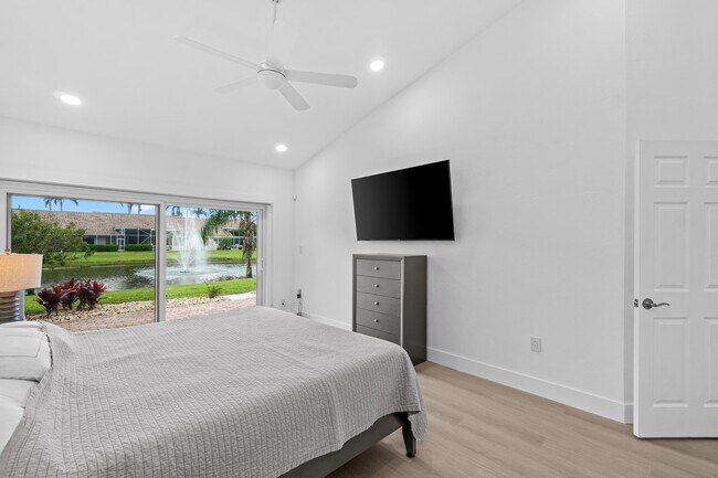 Building Photo - 5097 Windsor Parke Dr