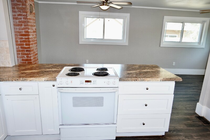 Building Photo - 810 Prospect Pl